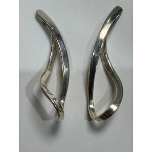 Women's ADK Designs Silver twisted dangle Earrings post back.